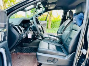 Xe Ford Everest Titanium 2.0L 4x2 AT 2021