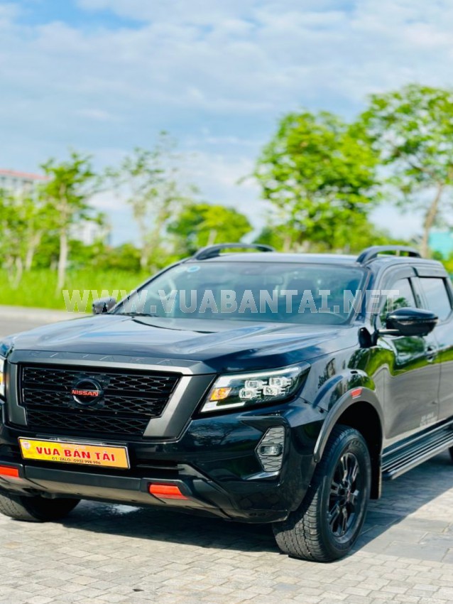Nissan Navara Pro-4X 2.5 AT 4WD 2021