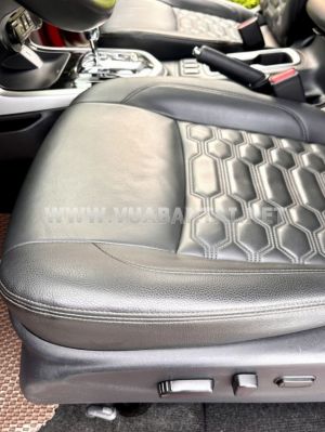 Xe Nissan Navara VL 2.5 AT 4WD 2021
