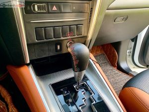 Xe Mitsubishi Triton Athlete 4x2 AT 2022