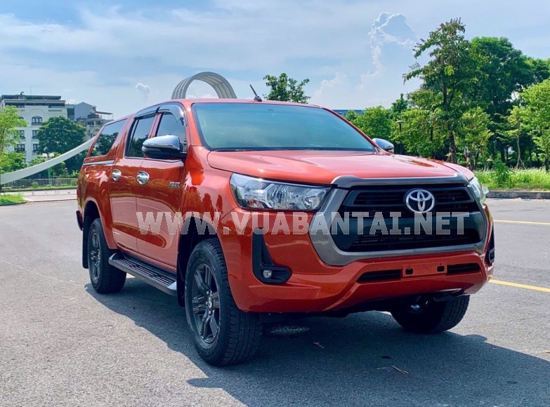 Toyota Hilux 2.4L 4x2 AT 2021