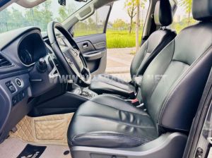 Xe Mitsubishi Triton 4x2 AT Mivec Premium 2019