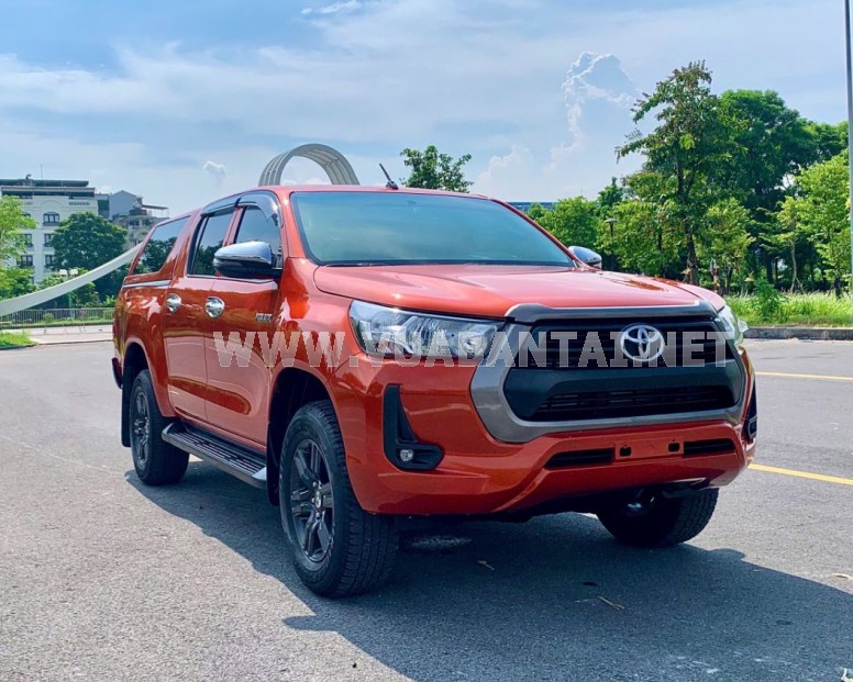 Toyota Hilux 2.4L 4x2 AT 2021