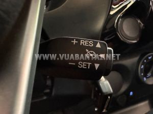 Xe Toyota Hilux 2.4L 4x2 AT 2021