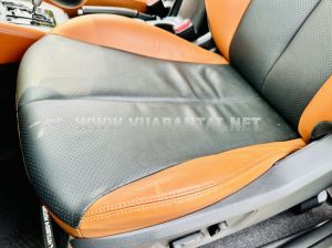 Xe Mitsubishi Triton Athlete 4x2 AT Mivec 2021