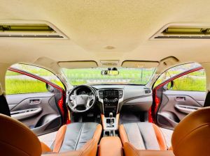 Xe Mitsubishi Triton Athlete 4x2 AT Mivec 2021