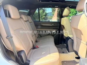 Xe Ford Everest Titanium Plus 2.0L 4x4 AT 2022