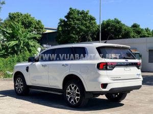 Xe Ford Everest Titanium Plus 2.0L 4x4 AT 2022