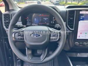 Xe Ford Ranger XLS 2.0L 4x2 AT 2024