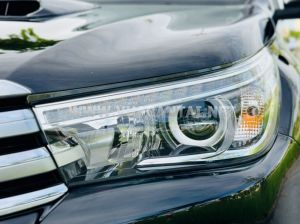 Xe Toyota Hilux 2.8G 4x4 AT 2016