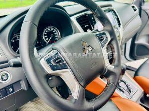 Xe Mitsubishi Triton Athlete 4x2 AT 2022