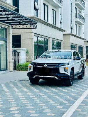 Mitsubishi Triton Athlete 4x2 AT 2022
